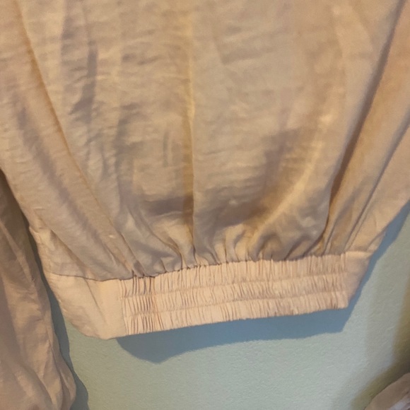 Flirty crop top - Picture 3 of 5